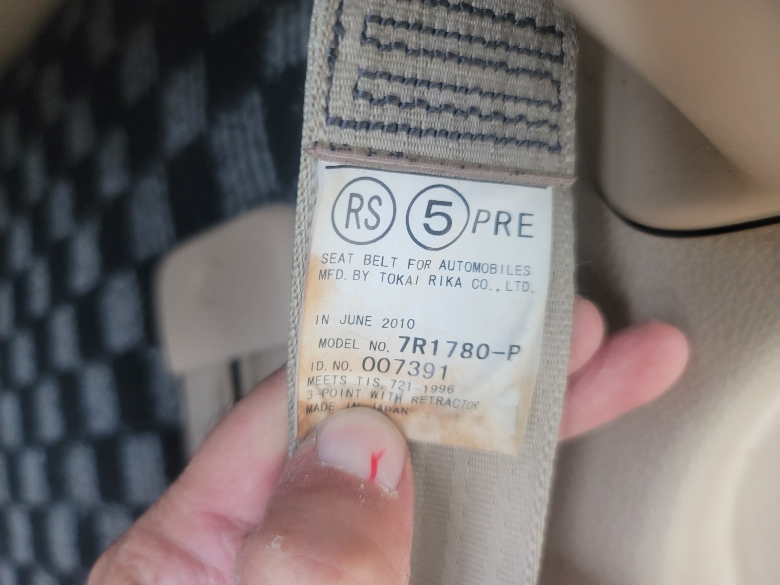 JUNE 2010 TOYOTA VELFIRE