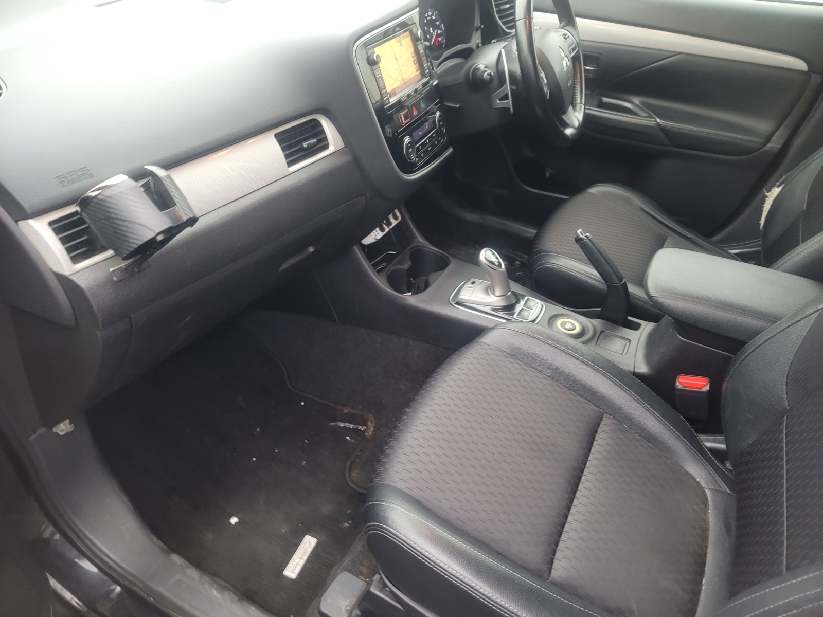 2013 MITSUBUSHI OUTLANDER PHV