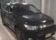 2013 MITSUBUSHI OUTLANDER PHV