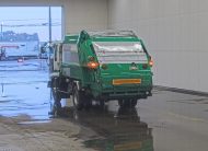 2005 ISUZU FORWARD GARBAGE TRUCK.