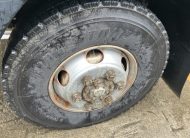 2005 ISUZU FORWARD GARBAGE TRUCK.
