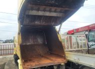2001 ISUZU FORWARD TRUCK