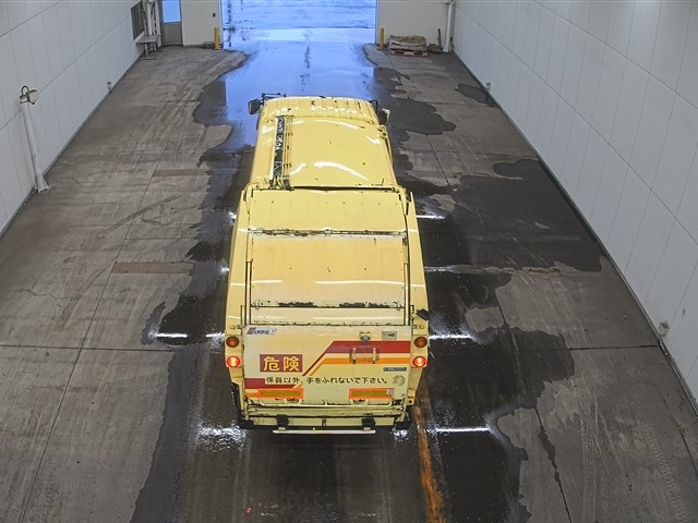 2001 ISUZU FORWARD TRUCK
