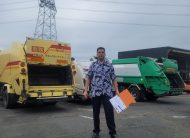 2001 ISUZU FORWARD TRUCK