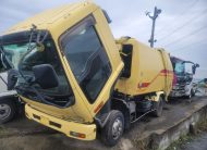 2001 ISUZU FORWARD TRUCK