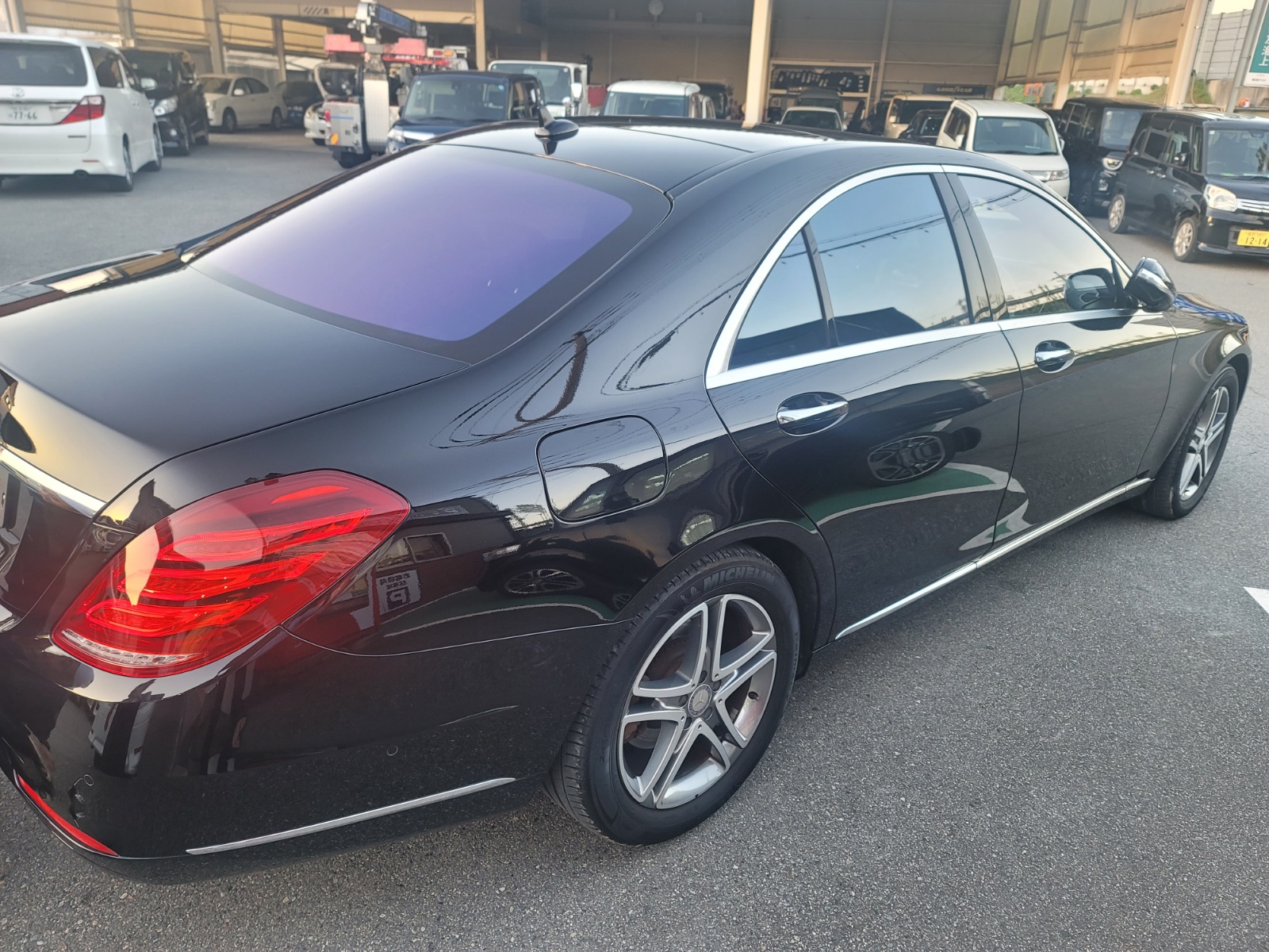 2016 MERCEDES-BENZ S300h – BLACK LUXURY DIESEL HYBRID