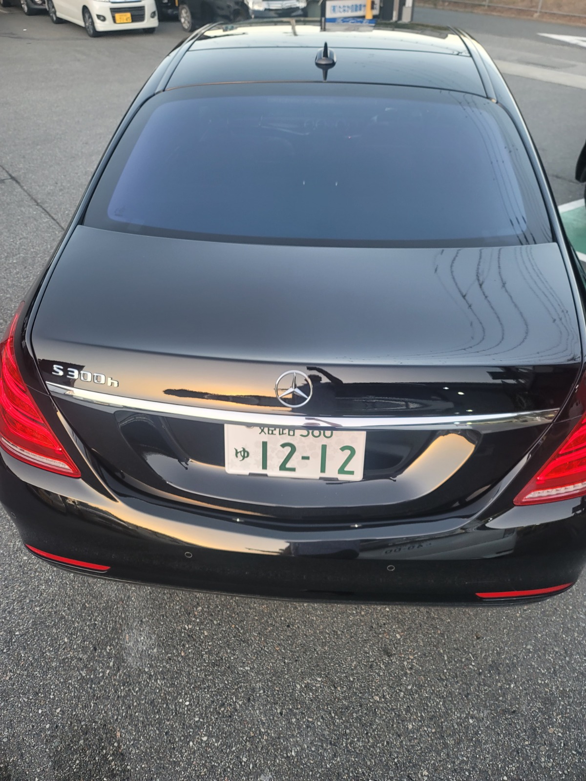 2016 MERCEDES-BENZ S300h – BLACK LUXURY DIESEL HYBRID