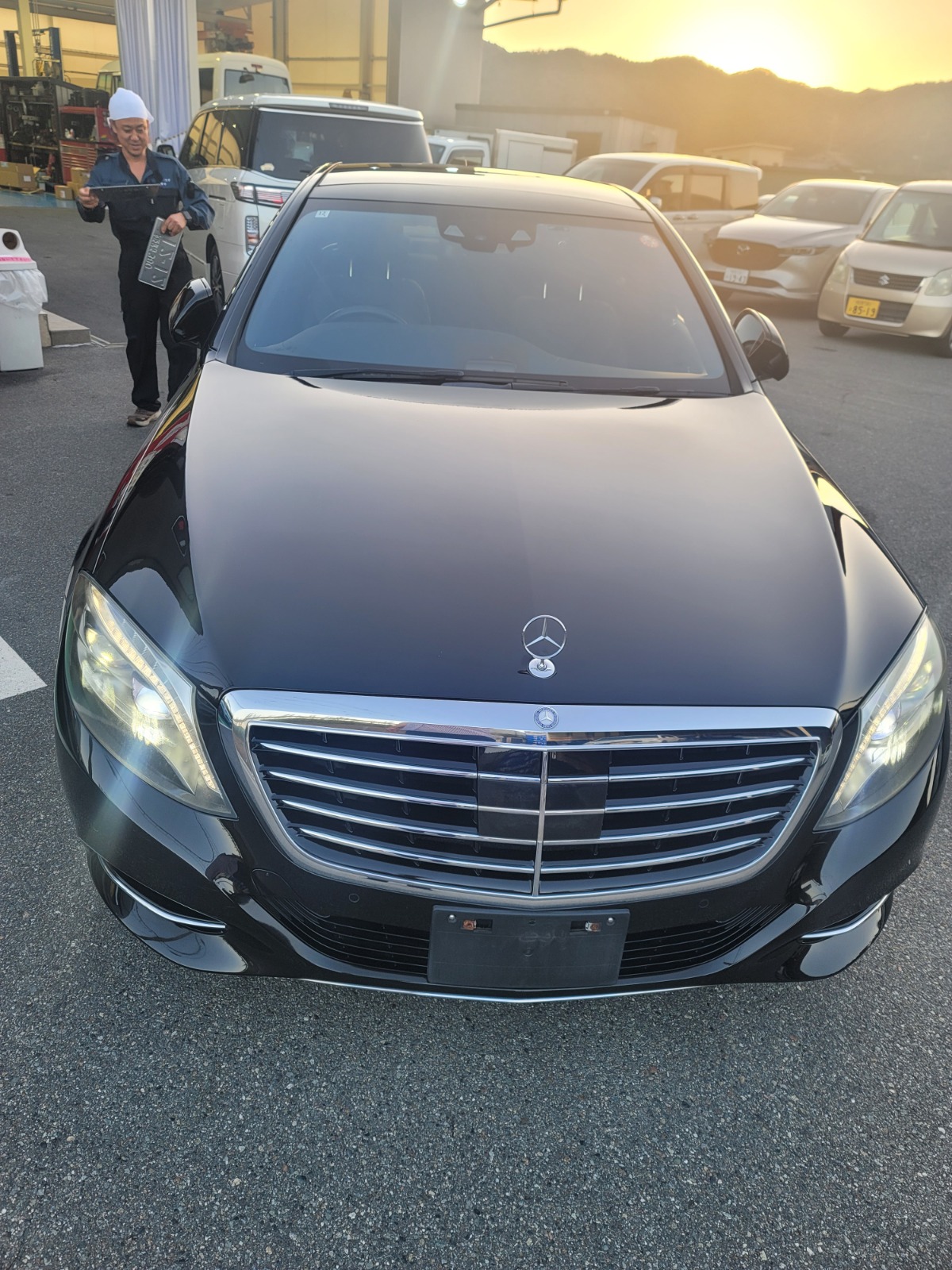2016 MERCEDES-BENZ S300h – BLACK LUXURY DIESEL HYBRID