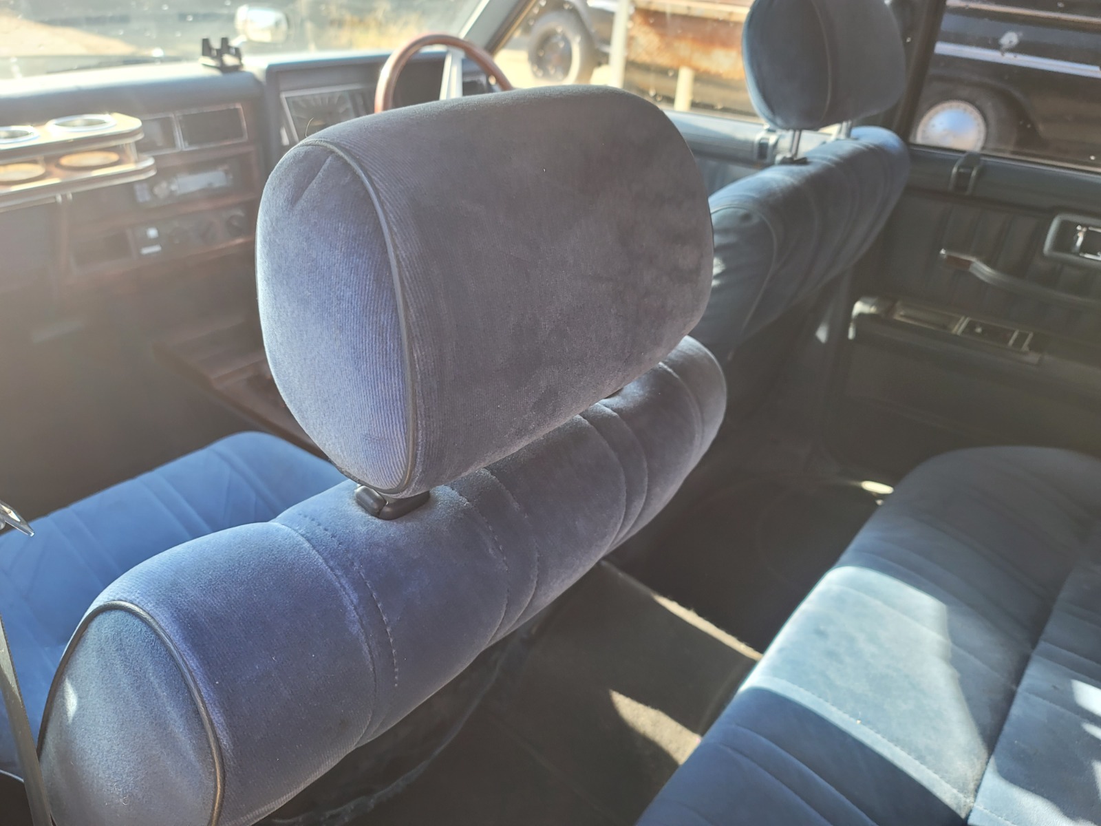 MAY 1995 NISSAN GLORIA